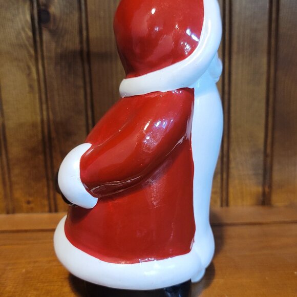 Cute Santa Christmas Holiday Figurine - Picture 2 of 4